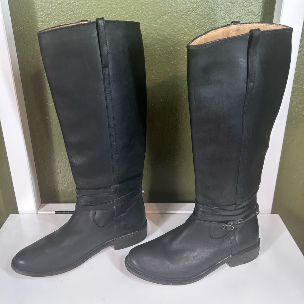 Frye knee high black belted leather pull on style riding boots Size 7.5 western - Picture 2 of 10
